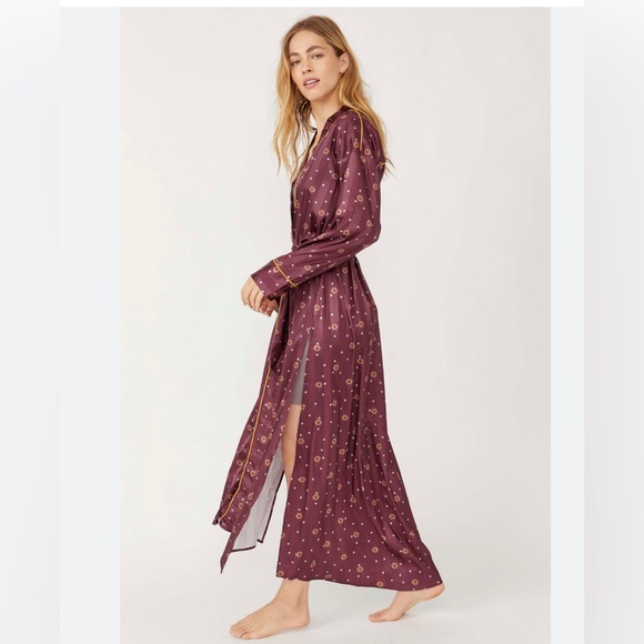 Free People Intimately Pajama Party Robe Wine Combo Long Silky Tie Sash - Picture 3 of 8